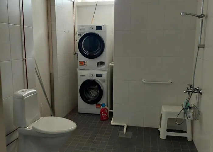 Majoitus Jaetuissa Huoneissa Sisaeltaeen Ruokailut Bed & Breakfast Lappeenranta